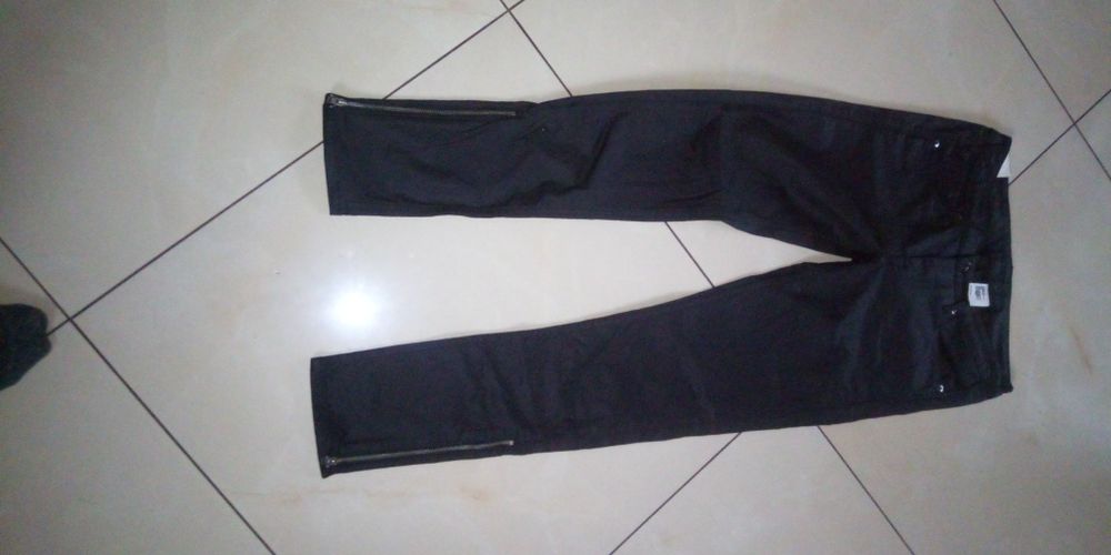 Spodnie imitacja skóry