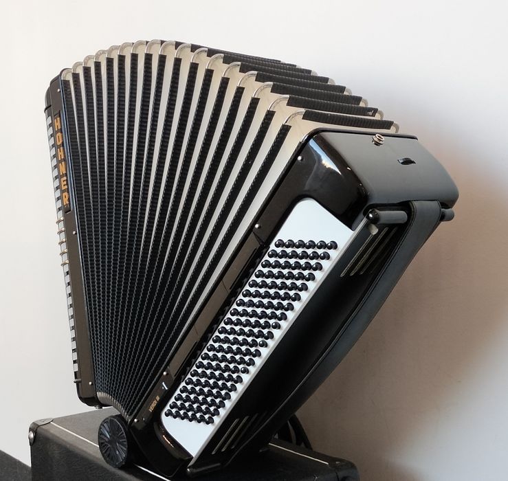 Akordeon Hohner Verdi III - piękny stan !
