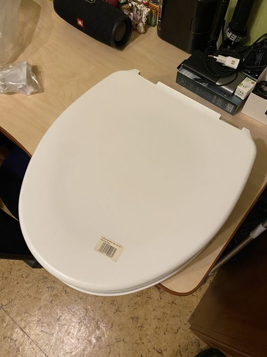 Насадка на унитаз для инвалидов