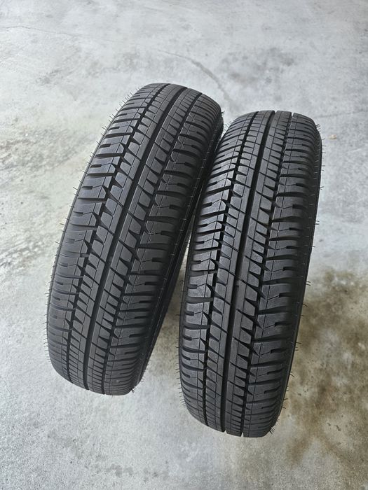 Dois  pneus novos 145/70 r13 71T Kelly