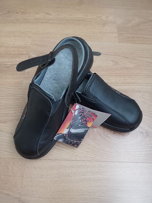 Nowe buty robocze klapki