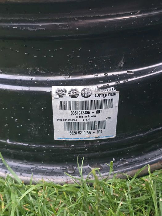 Oryginalne felgi stalowe 16' 5x110 Fiat 500x