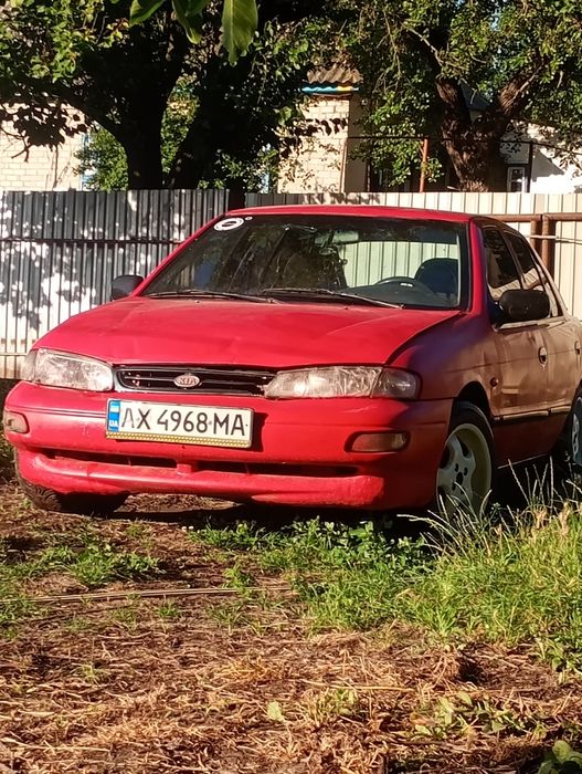 Обменяю машину kia.