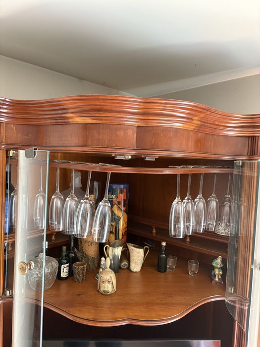 Móvel de madeira Cerejeira