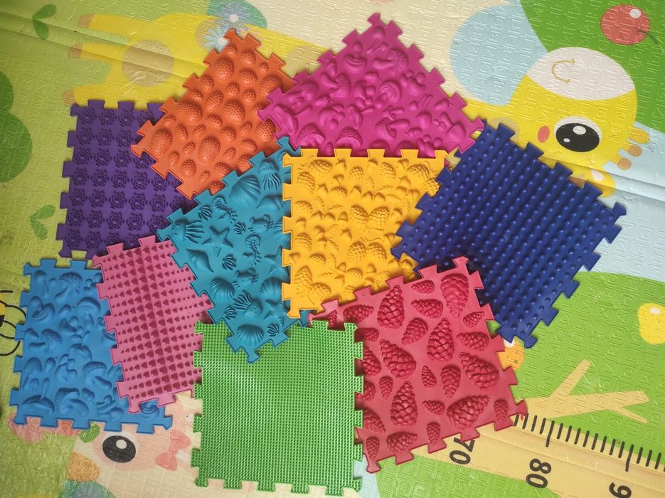 Масажний килимок Ортек мікс пазли ортопедичні, трикутники