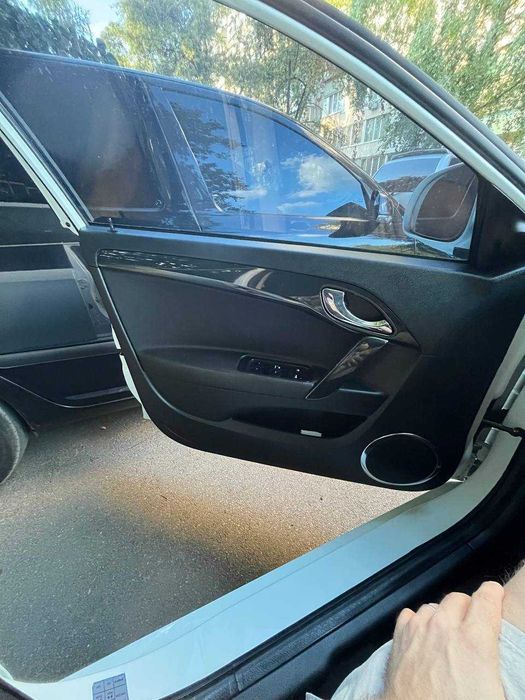 Продам авто, дуже гарний стан, пробіг 16 тисяч
