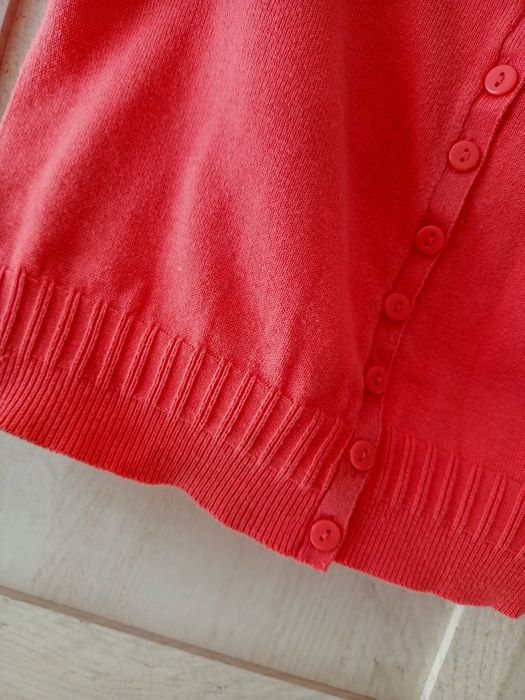 Krótki sweterek z Papaya