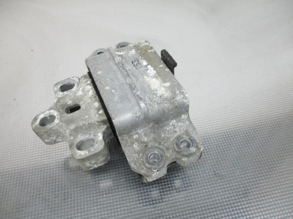 Apoio do motor VOLKSWAGEN Passat (3C2)