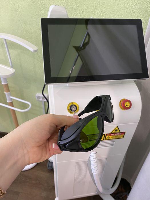 Очки косметолога защитные от лазера