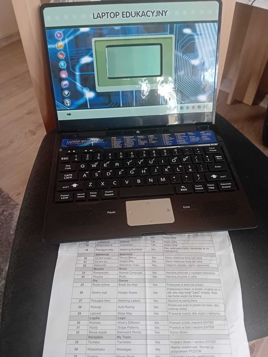 Laptop edukacyjny