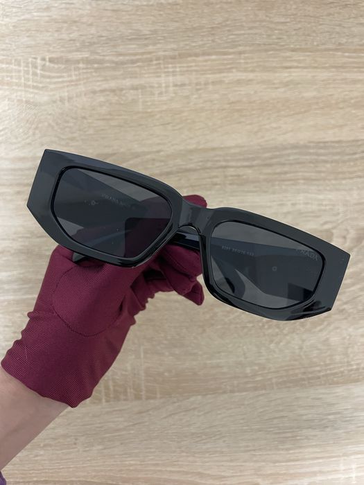 Окуляри Prada 2026