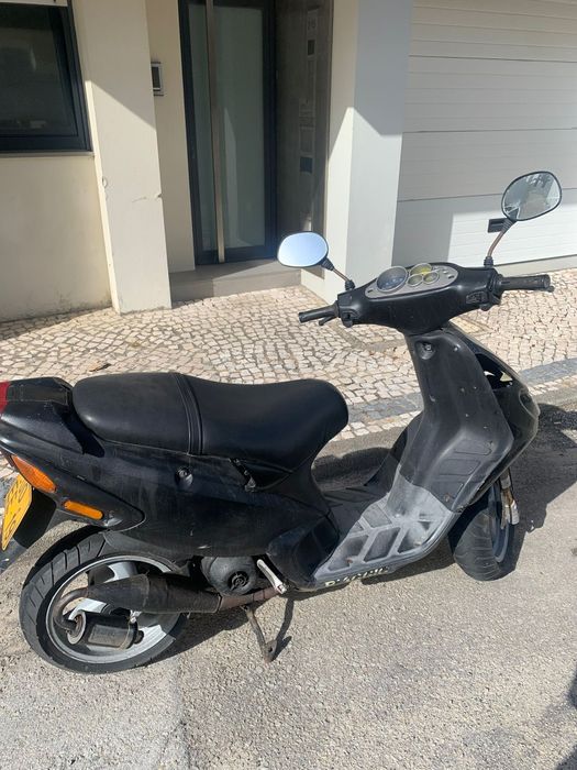 Motocicleta a gasolina