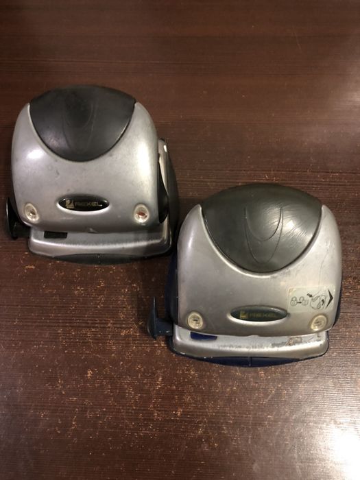 Дырокол для бумаги канцелярский rexel