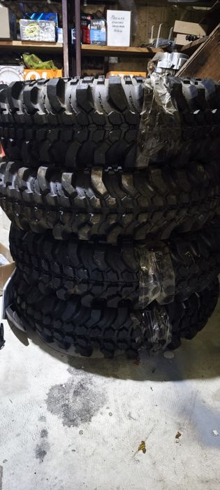 шини Silverstone MT-117 Xtreme 35/11.5 R16