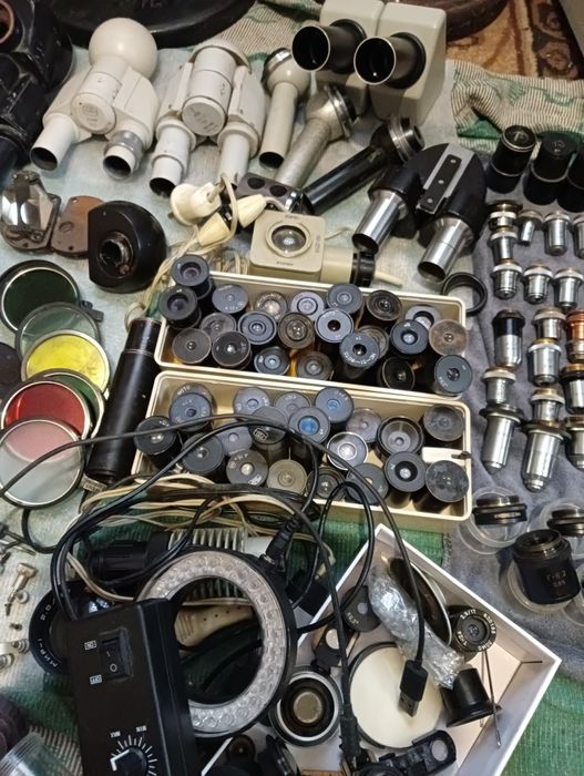 Продам обєктиви окуляри для микроскопа