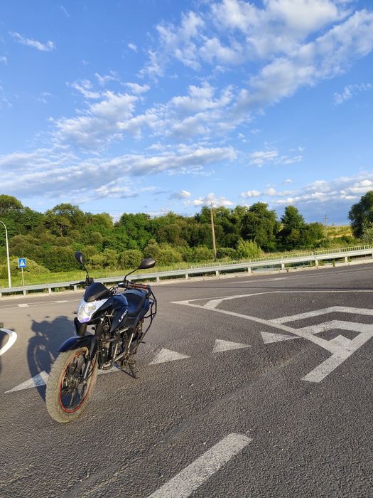 Продам мотоцик Lifan CityR 200