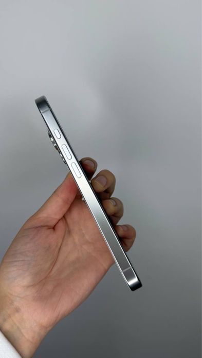Iphone 16pro 256 gb eSim White