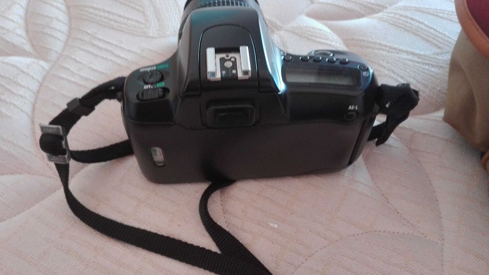 Camera64751983382913123