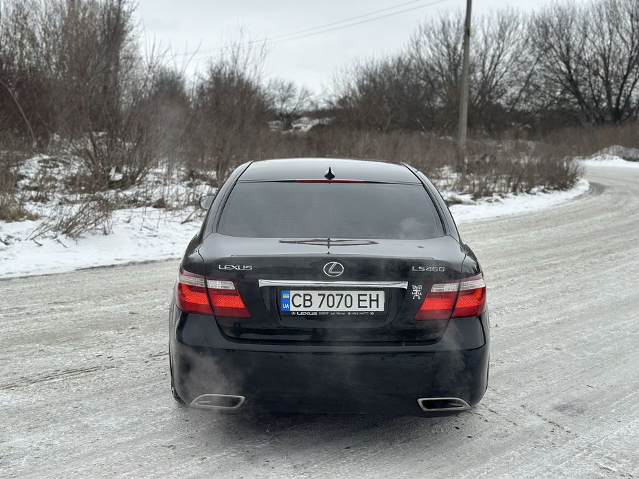 Lexus LS460L 2008 4.6 бензин