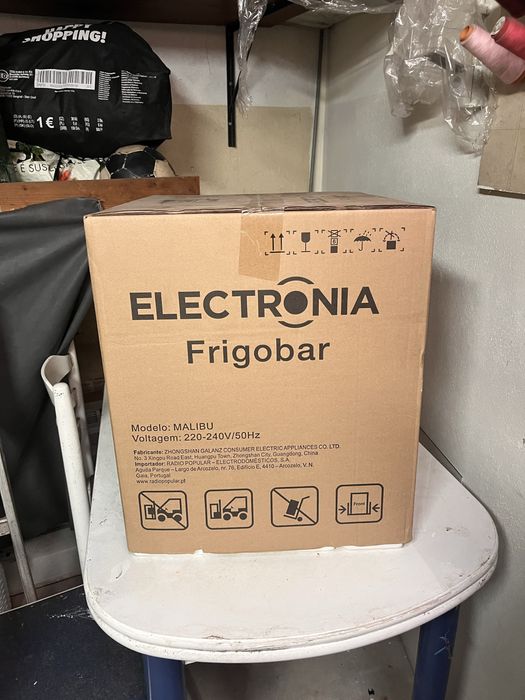 Frigobar Electronia