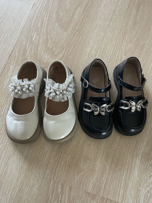 Туфлі на дівчинку