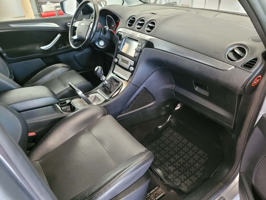 Ford S-Max Titanium Skóra Xenon  140KM