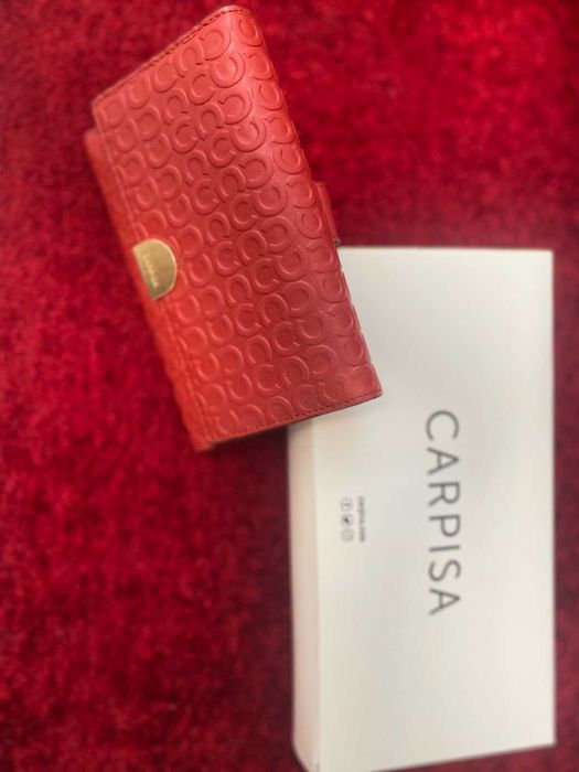 Гаманець італійського бренду Carpisa з екошкіри червоного кольору