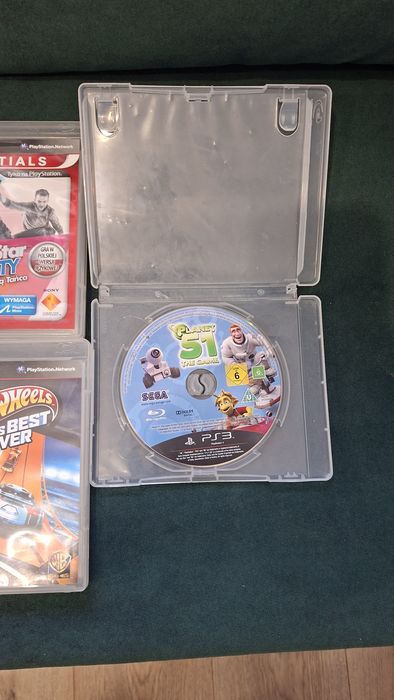 PlayStation 3 Slim (model CECH-3004B) + move + gry