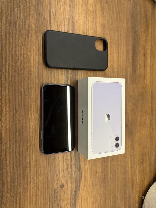 Iphone 11 64 GB fioletowy