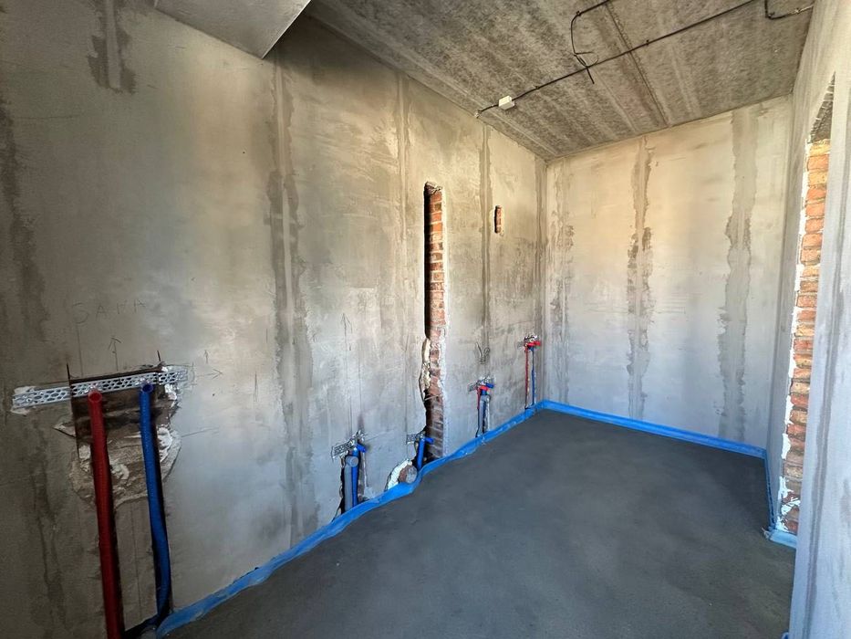 Продаж котеджу в КМ "Ягуар"