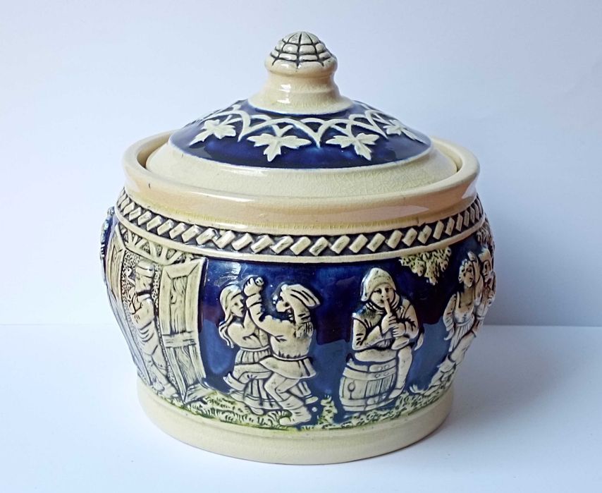 sygnowany pojemnik ceramiczny