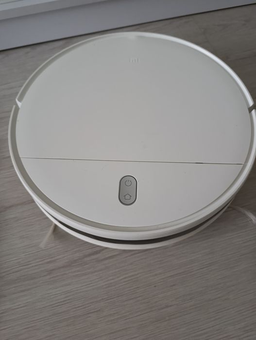 Робот-пылесос Xiaomi Mi Robot