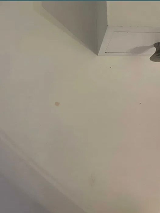 Konsola biała z lustrem