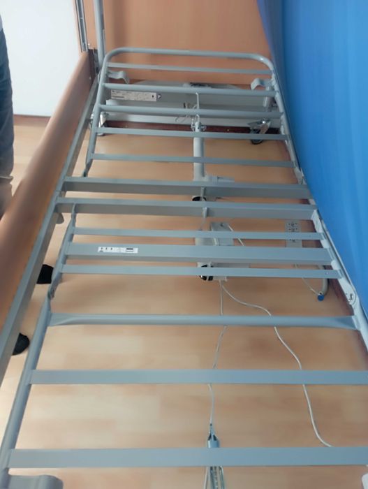 Cama articulada nova