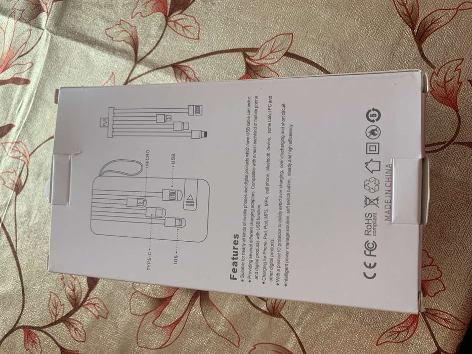 Стильний павербанк на 20 000 mAh з індикатором заряду