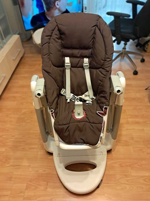 Стільчик для годування Peg perego
