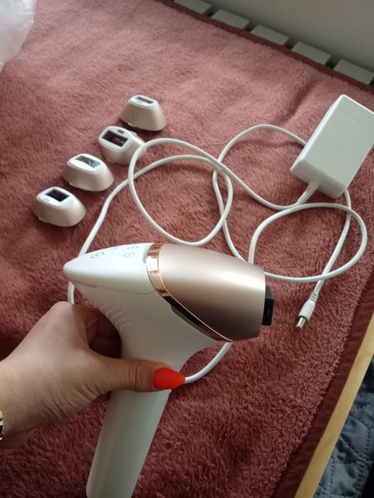 Sprzedam depilator laserowy z firmy Philips