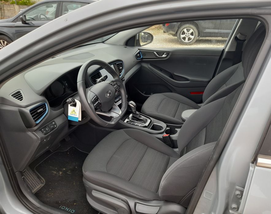 Hyundai ionic Hybrid