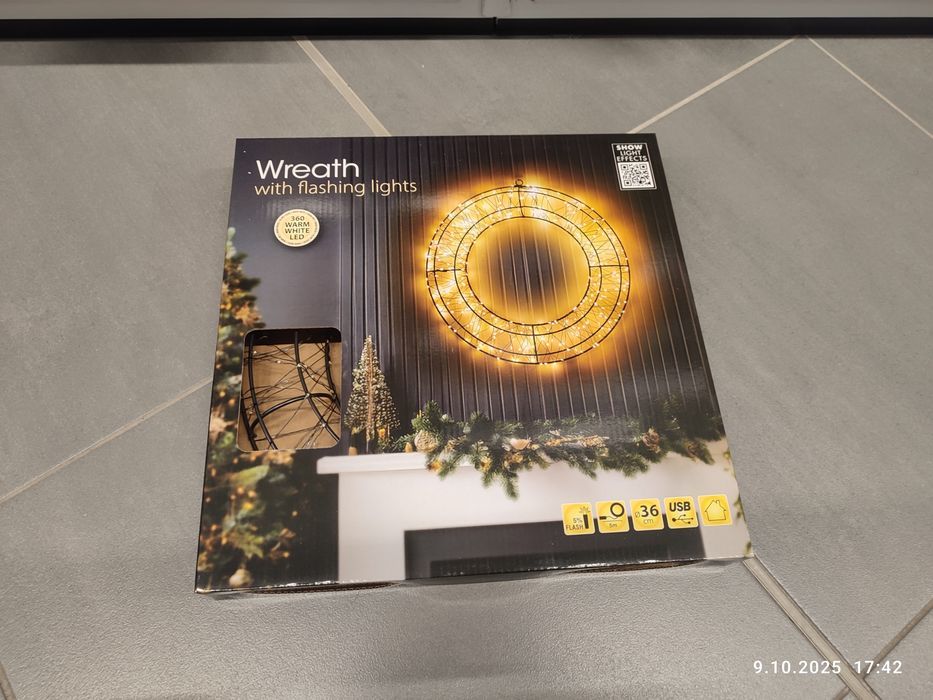 Nowy świąteczny wieniec LED 36 cm
