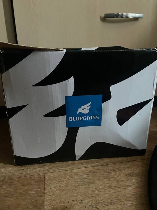 Велошолом Bluegrass L