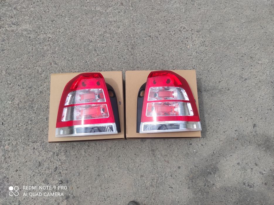 Фанарь задний фонарь стоп Opel Zafira b зафіра б ресталінг зафіра 2