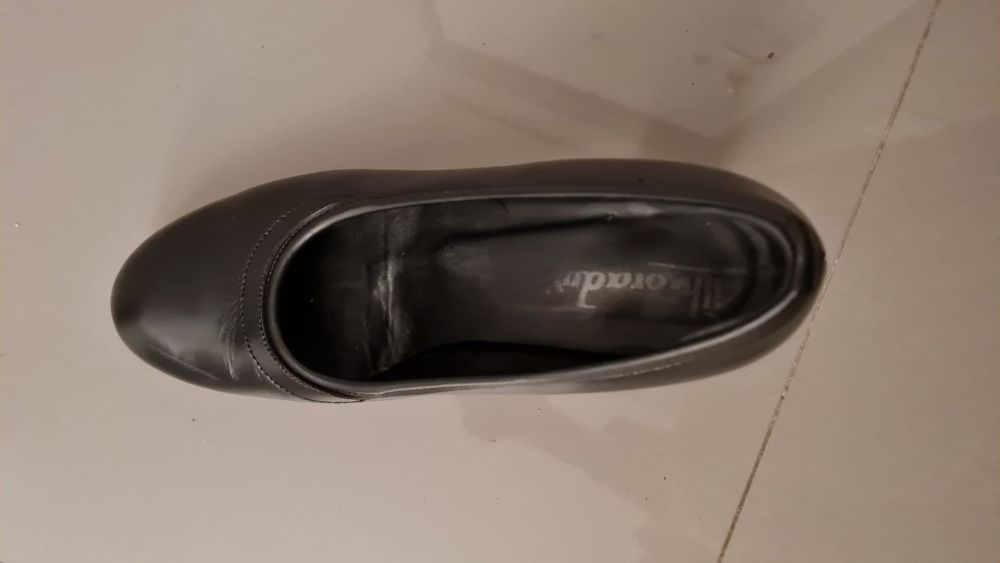 Sapatos Sevilhanas e Flamenco