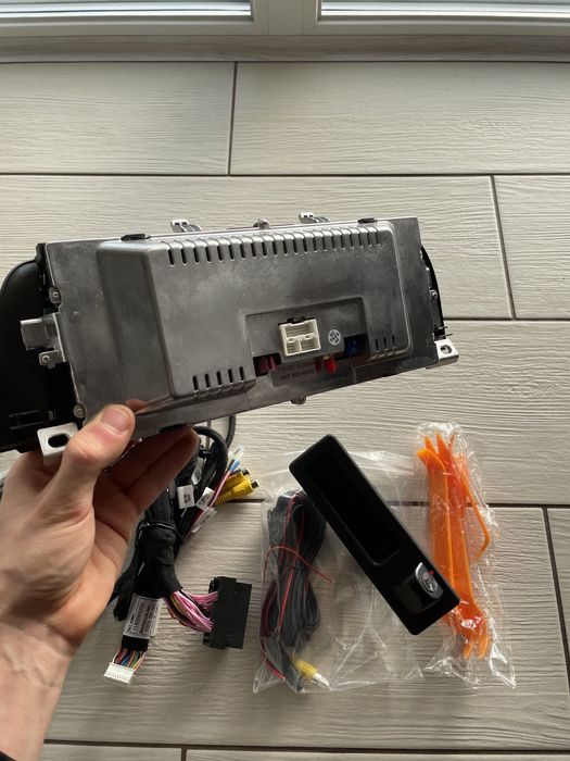 Дисплей Android магнітола CarPlay BMW F10 F11