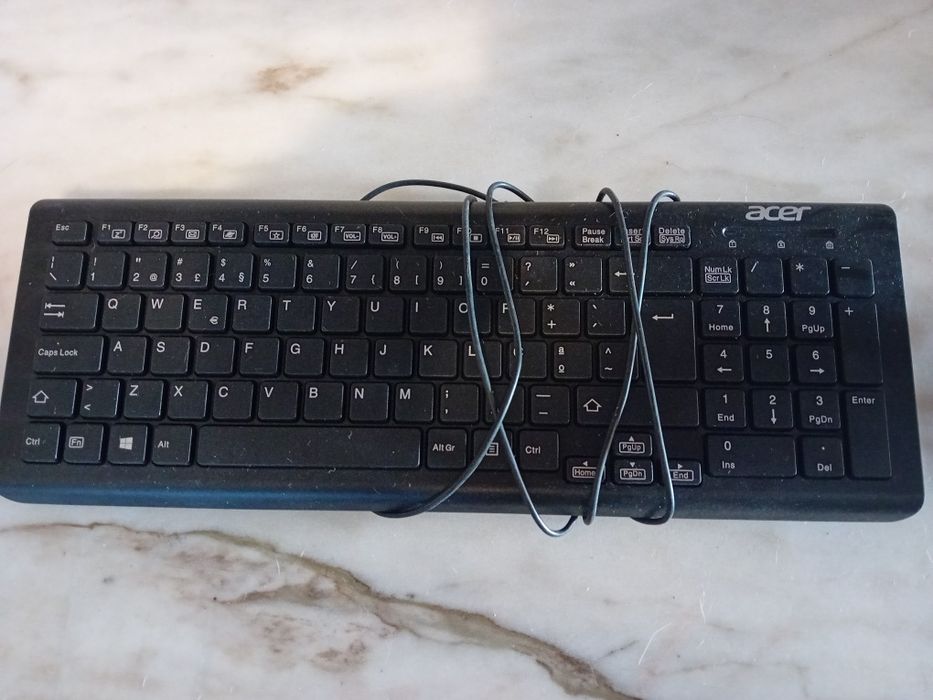 Teclado e Rato Acer