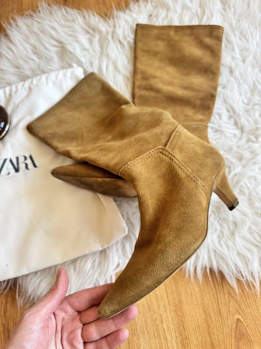 Замшевые сапоги zara