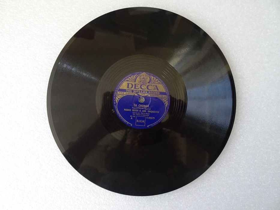 Disco grafonola Mario Rossi e sua orquestra - La Chunga / Cale Cale