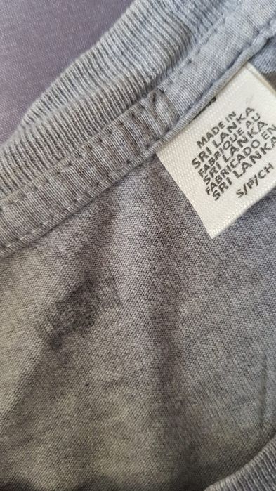 Levi's szary t-shirt z nadrukiem bawełniany