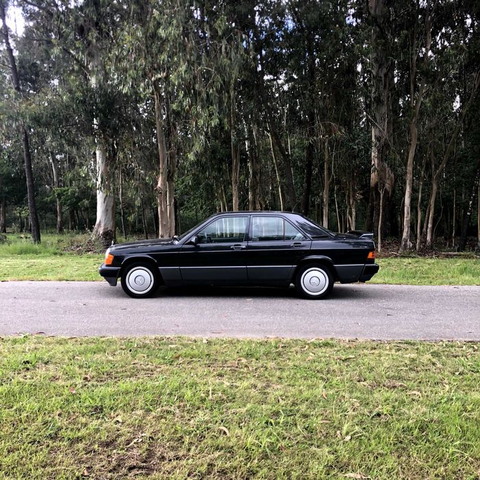 Mercedes-Benz 190E 2.0