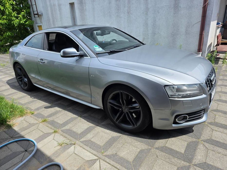Audi S5 Coupé Auto w pełni sprawne i zadbane.