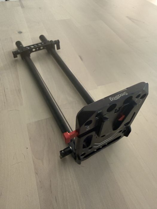Smallrig V-mount plate + varetas smallrig